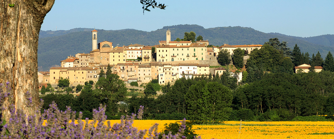 Valtiberina Toscana - Mototurismo adventouring - Monterchi - Piero della Francesca