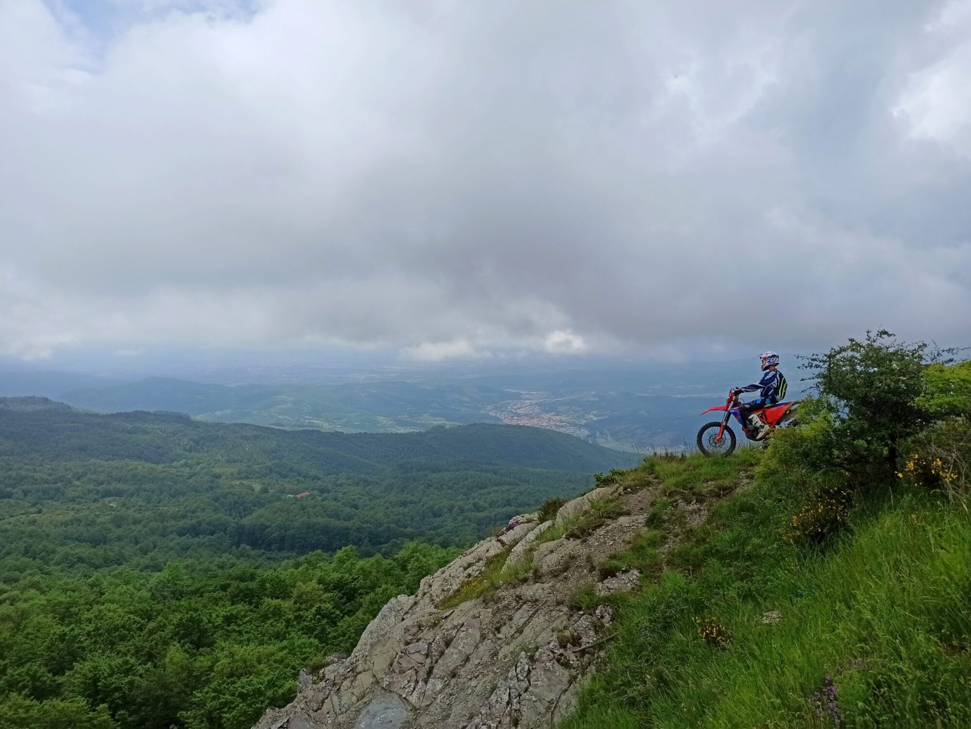 Escursioni moto enduro – Toscana – Umbria